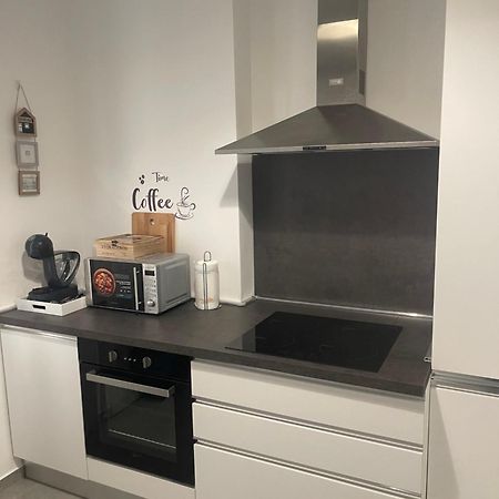 Deluxe Apartment Self Check In Parking Genua Exterior foto