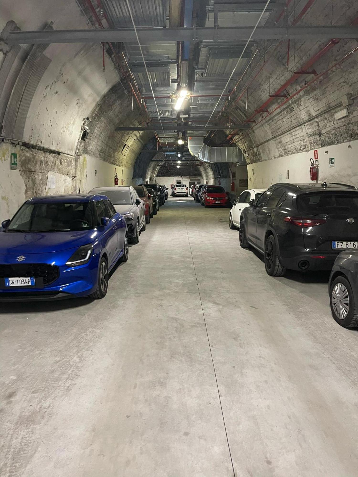 Deluxe Apartment Self Check In Parking Genua Exterior foto